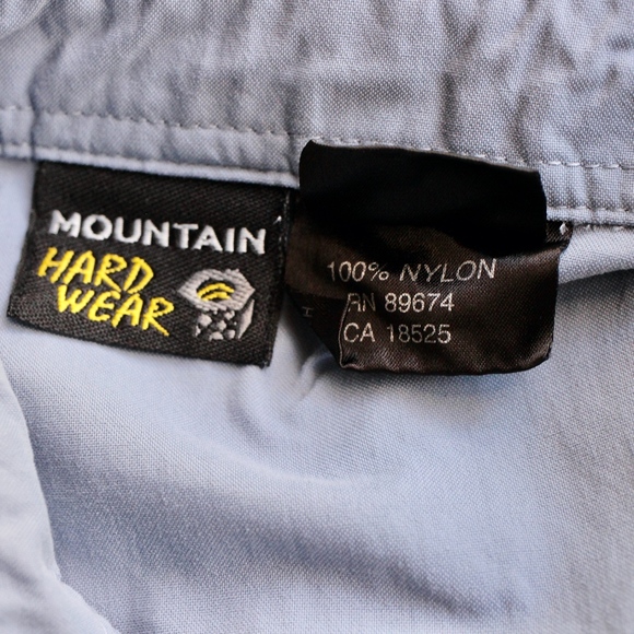 Mountain Hardware Sleeveless Button Down Top - Picture 8 of 8